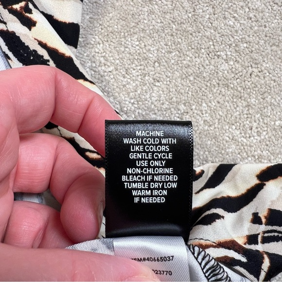 Torrid Animal Print Dress Cutout Sweetheart Zebra NWT Midi Slit Women's 14/16 1X - Picture 15 of 15